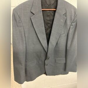 Robert Stock COUTURE this beautiful blazer/sports coat is a 44R great condition